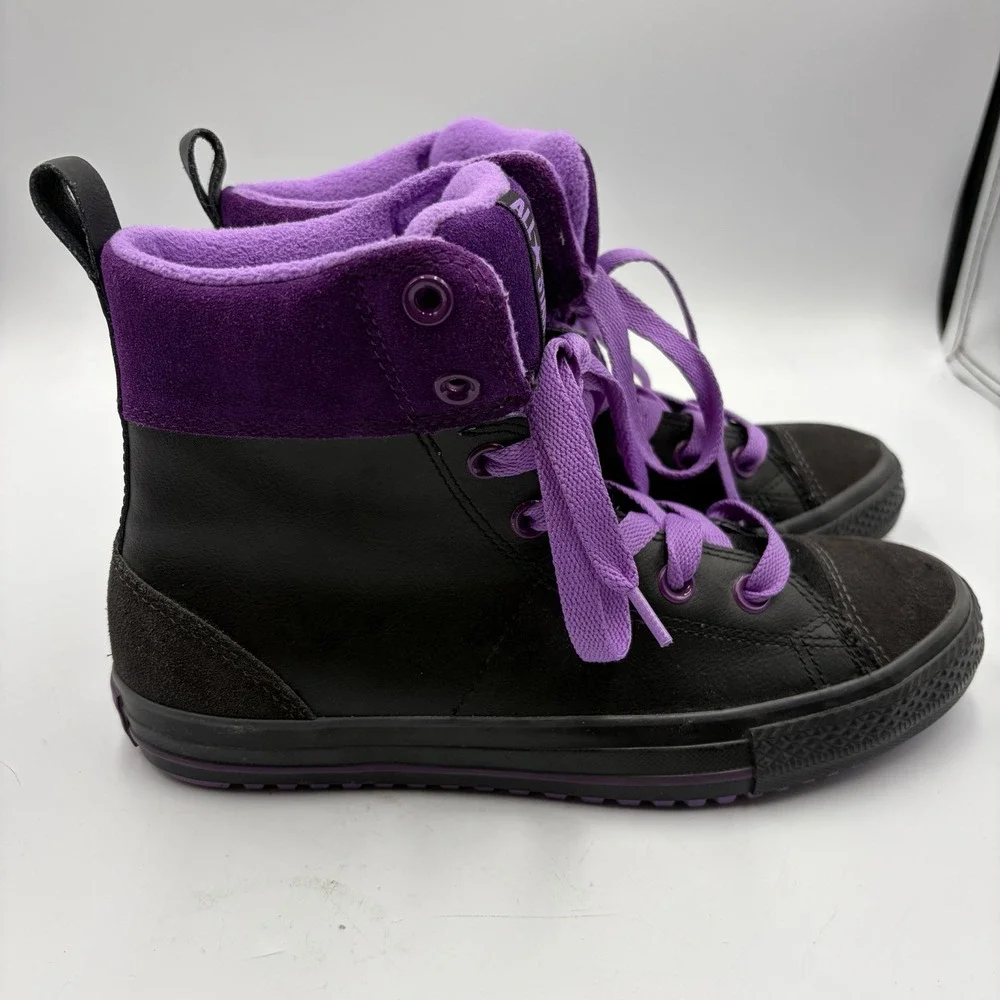 Converse Chuck‎ Taylor All Star High Top Purple & Black Size 5 Youth Junior
